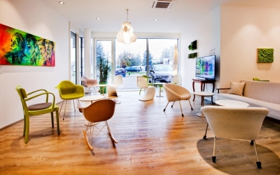 Warteraum Zahnarztordination Dr. Charvat